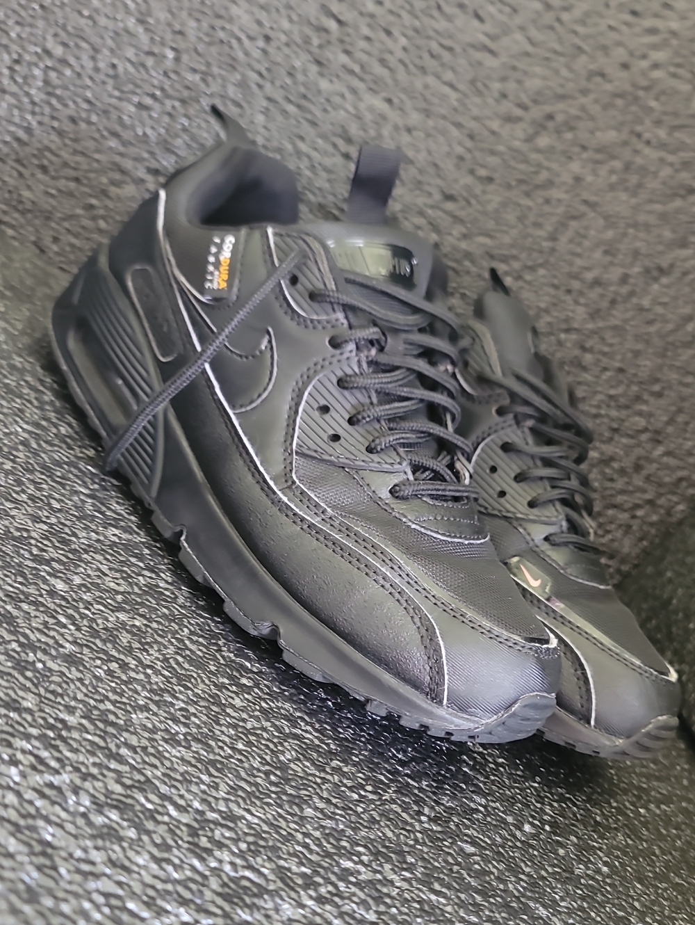 Nike Air Max 90 "Black" Mens 9.5 Fast Shipping